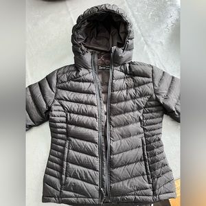 Girls size medium Under Armor Coldgear brand, Down winter jacket. Never worn